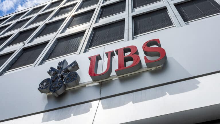 Акции UBS достигли максимума за 16 лет после сообщения о скором соглашении с Минюстом США