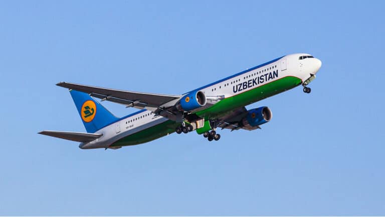 Engine fails on Uzbekistan Airways flight during landing in Moscow