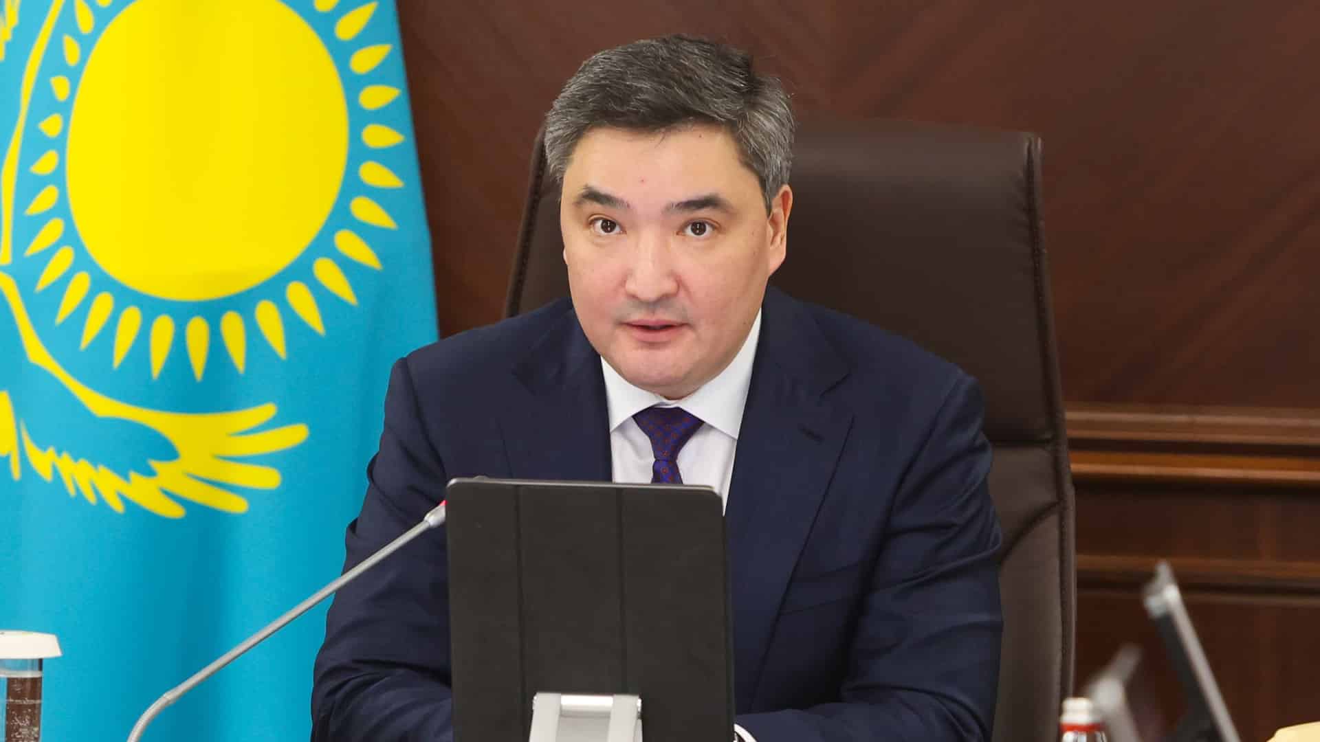 бектенов