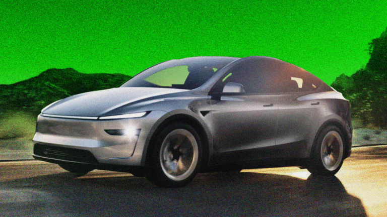 Tesla жаңартылған Model Y кроссоверін таныстырды