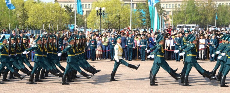 Казахстан впервые за пять лет проведет военный парад в честь Дня победы