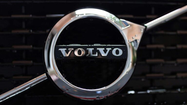 Акции Volvo Cars выросли на 9% после отчета о рекордных продажах в 2024 году