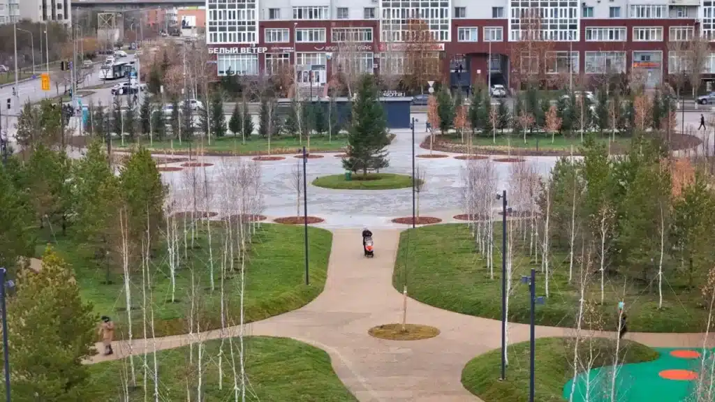 Принадлежавший ранее Кулибаеву участок возле ТЦ «Керуен» вернут в госсобственность