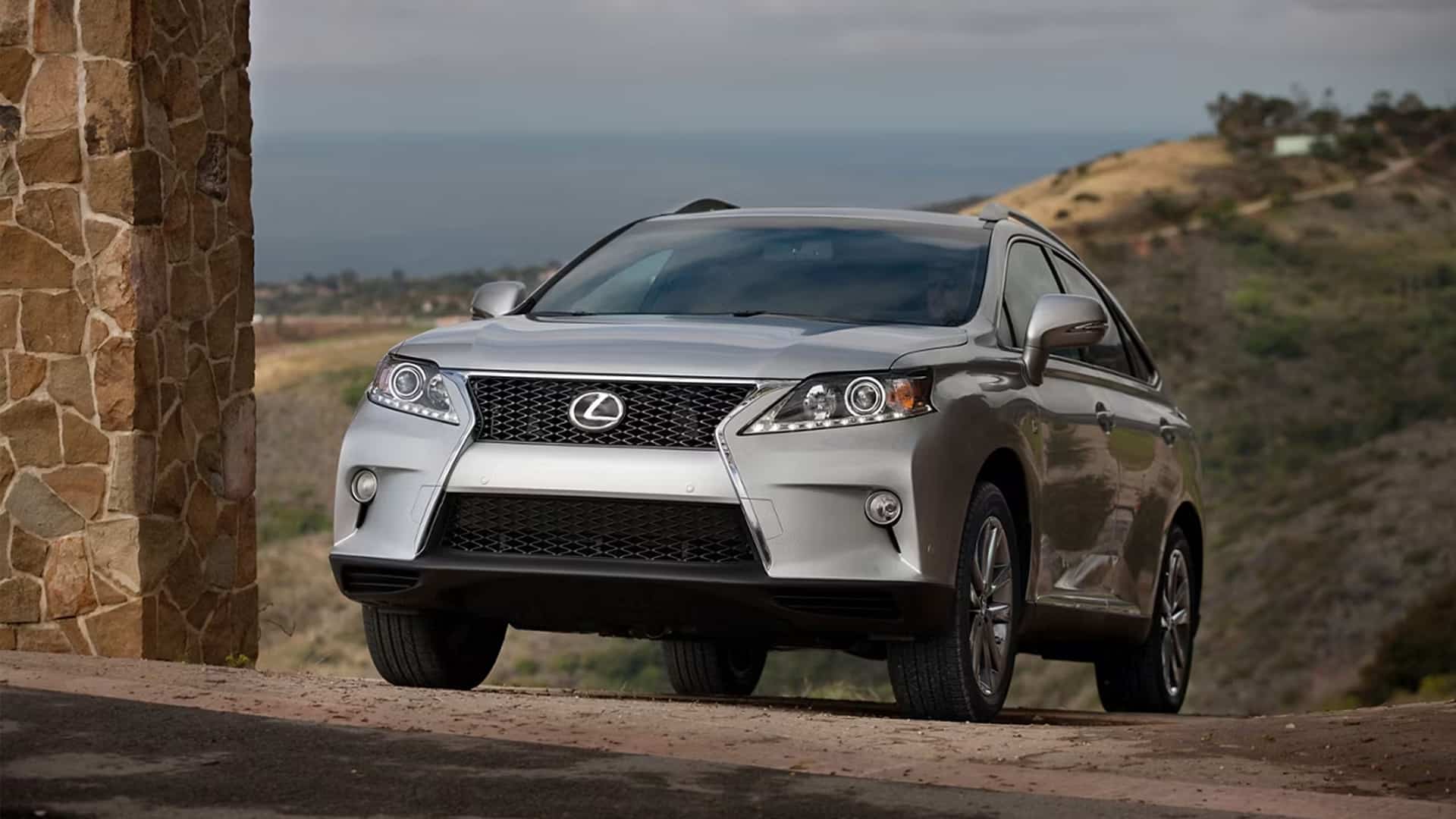2025 жылғы шілдеде Toyota көліктері қымбаттайды / фото: media.lexus.ca, бильд-редактор: Милош Муратовский