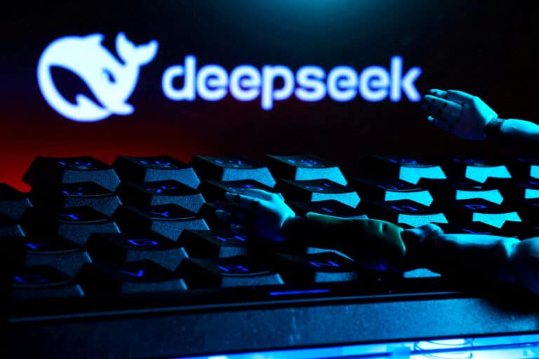 Главное за неделю: DeepSeek и «черный понедельник», пошлины США, оценка OpenAI