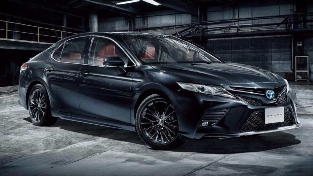 Аферист из Тараза обманом присвоил восемь машин Toyota Camry