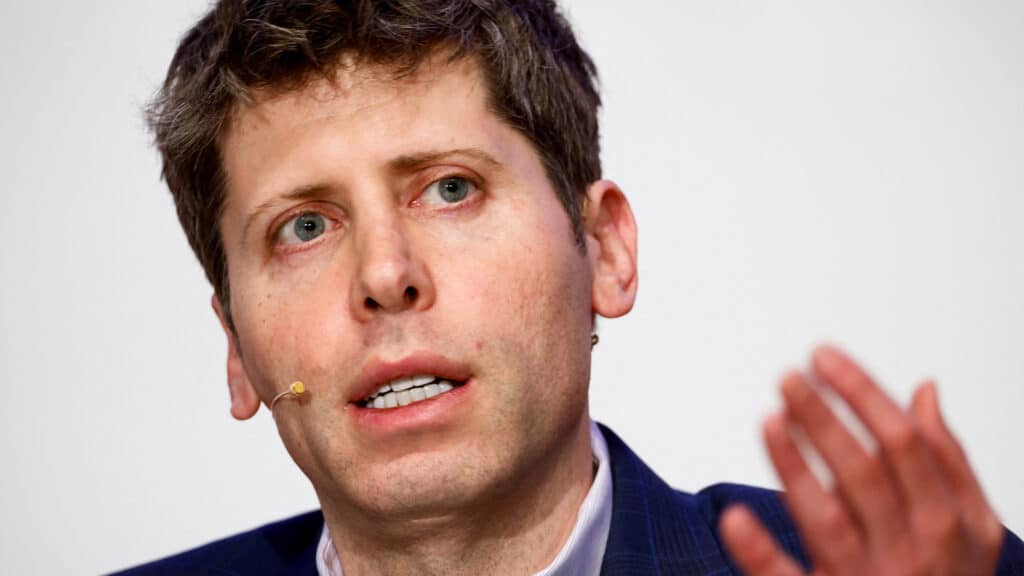 Глава OpenAI считает, что доступ к ИИ будет ежегодно дешеветь в 10 раз