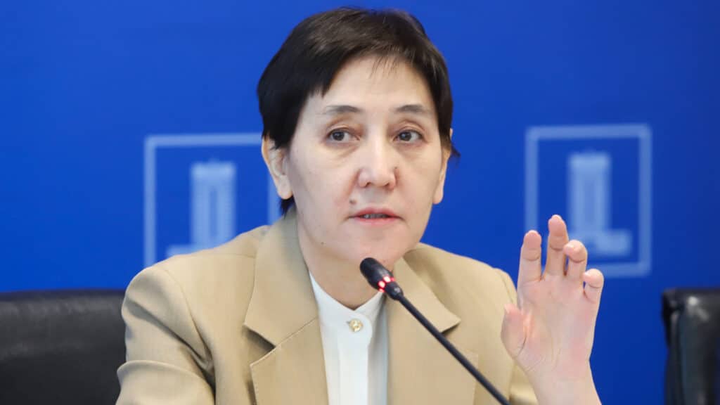 Токаев снял Дуйсенову с должности вице-премьера и назначил ее своим помощником