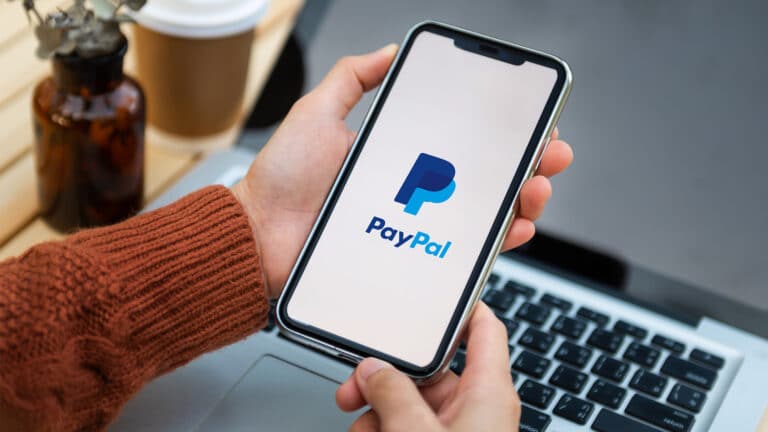 Инвесторы обрушили котировки PayPal, несмотря на результаты лучше ожиданий