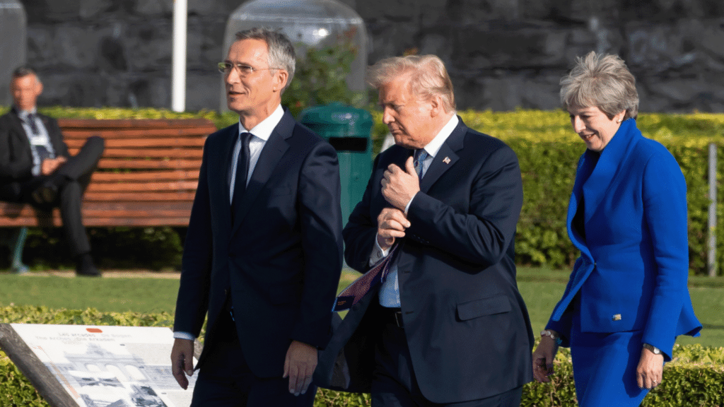 Трамптың досы Столтенберг норвег қаржы министрлігін басқарады – Financial Times