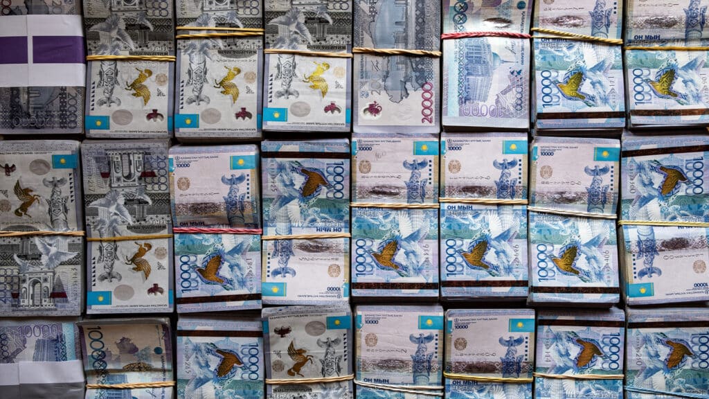 Halyk Bank может выплатить до 323 млрд тенге дивидендов