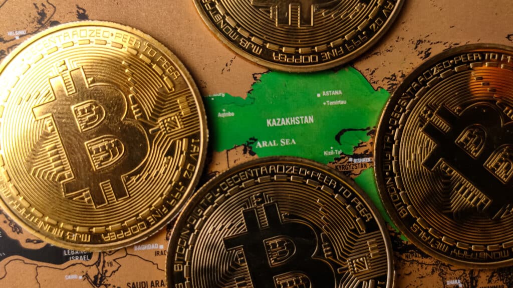 Создать в Казахстане криптобанк предложил мажилисмен