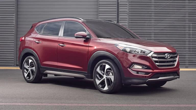 Стоит ли покупать подержанный Hyundai Tucson: слабые места кроссовера