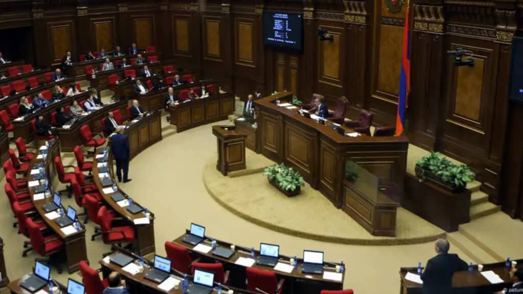 Армения парламенті ЕуроОдаққа мүшелік туралы заңды қабылдады