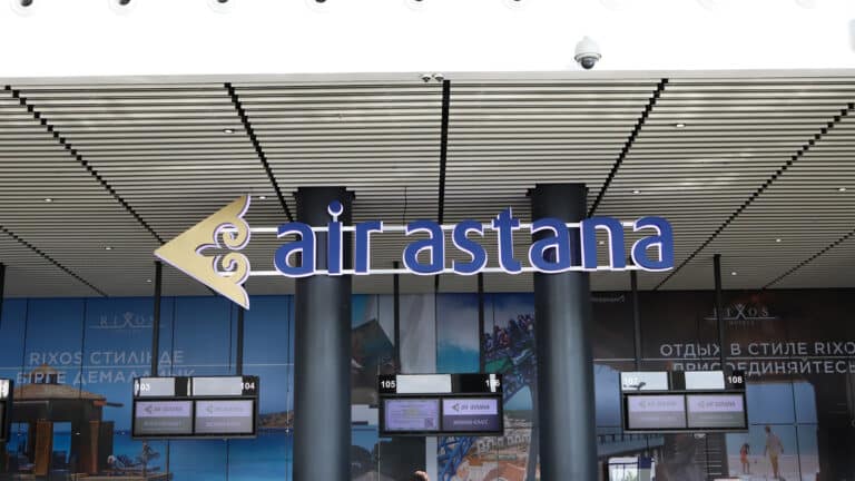 Air Astana выкупит свои ГДР и акции еще на $5 млн