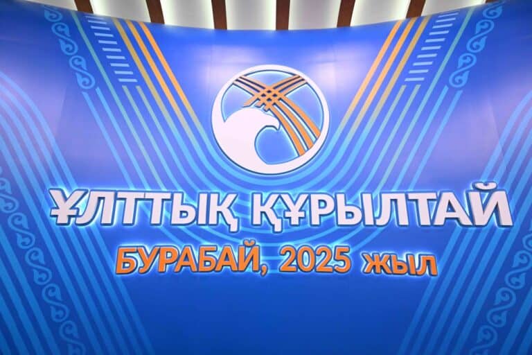 Қазақ қоғамы байлықты әлі жамандық синонимі деп түсінеді - Айдос Сарым