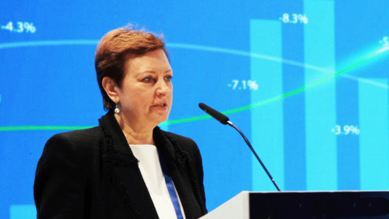 Қатаң салық саясаты инфляцияның жаңа толқынын тудыруы мүмкін - Елена Бахмутова