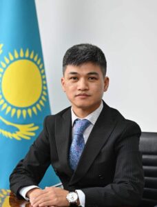 Ғаділбек Аким