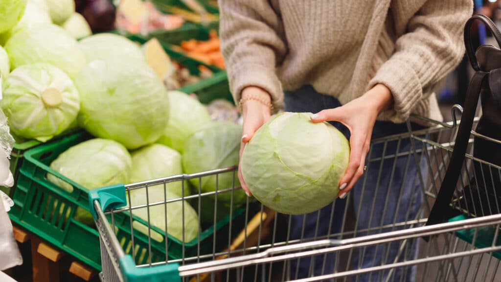 Капуста в Казахстане подорожала на 22% с начала апреля