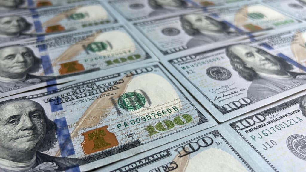 Британская AltynGold привлечет $10 млн на AIX