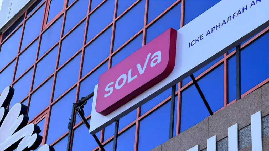 Акционер пытающейся стать банком МФО Solva занял $20 млн