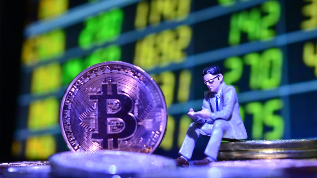 Глобальная капитализация криптовалют в марте снизилась на 4,4%