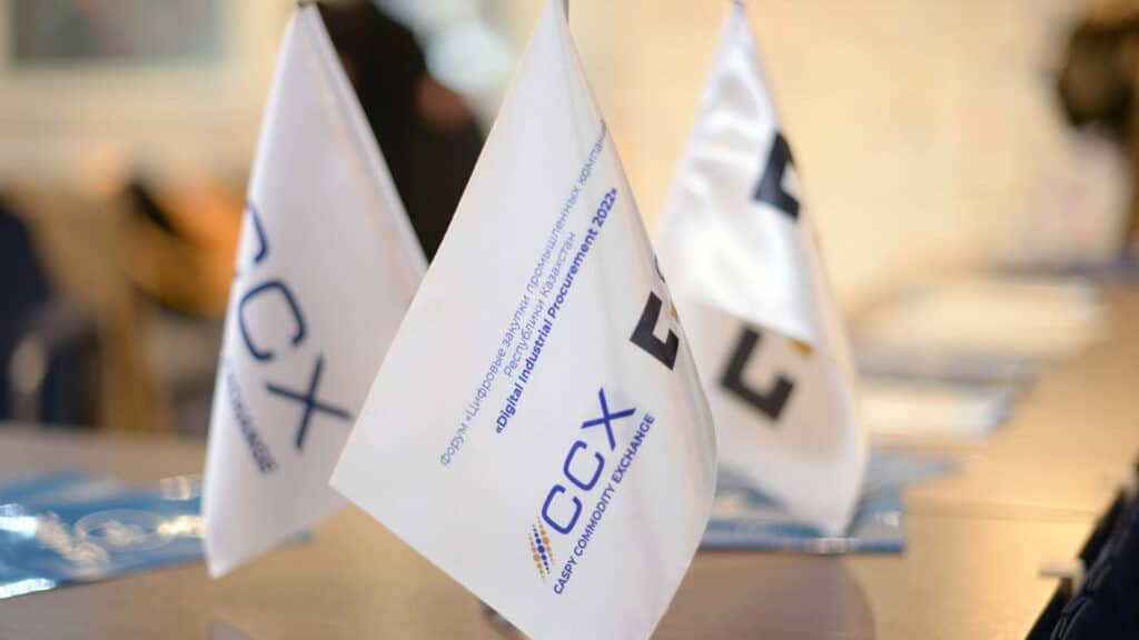 Жена мастера кунг-фу и экс-зампреда правления БТА Банка вышла из биржи «Каспий»