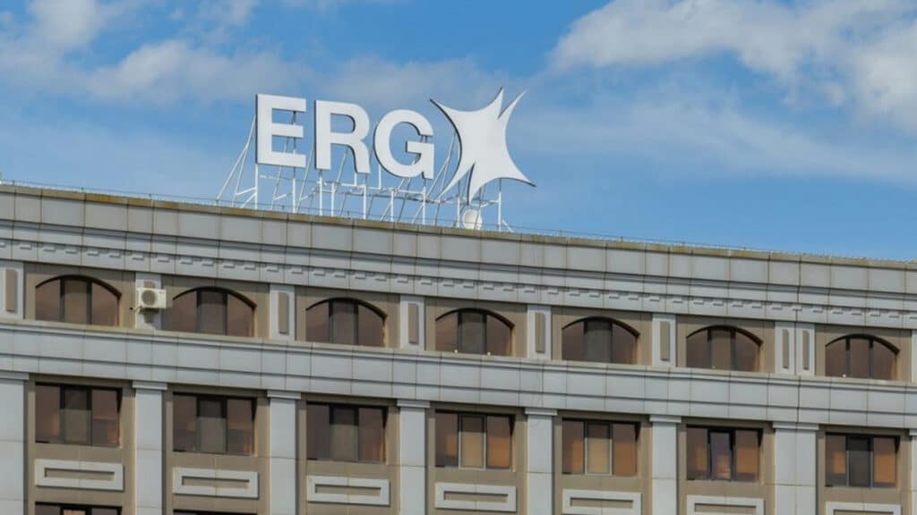 Американский инвестор предложил за ERG на $150 млн меньше ее стоимости