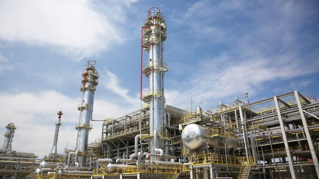 Павлодарский НПЗ повысит тариф на переработку нефти на треть