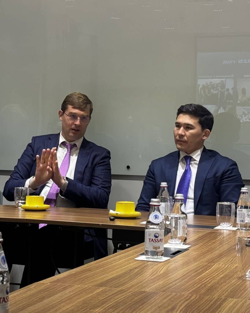 Министр туризма и спорта оценил успехи Freedom QJ League