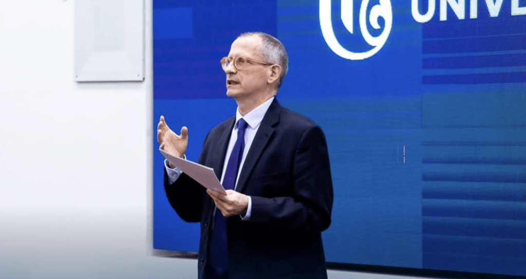 Посол Польши в Казахстане не считает, что шымкентцы плохо водят 