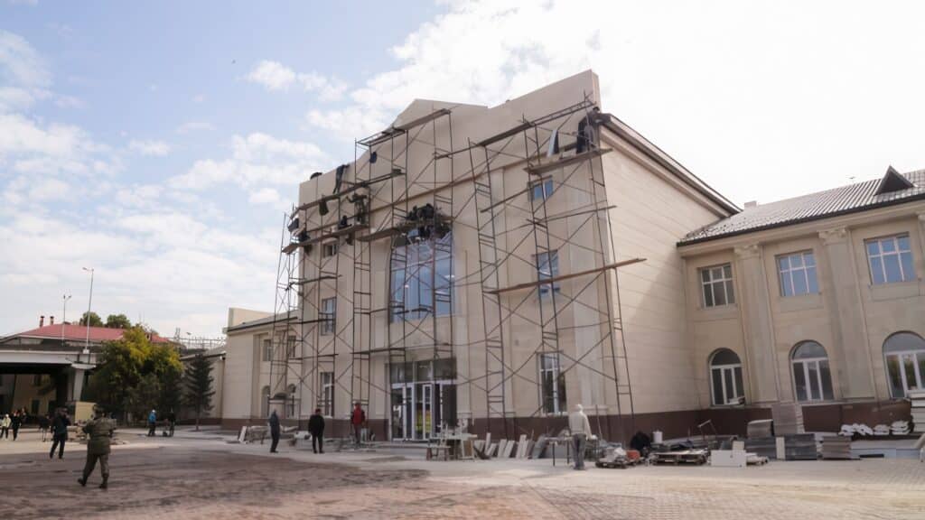 В Казахстане отремонтируют 125 железнодорожных вокзалов