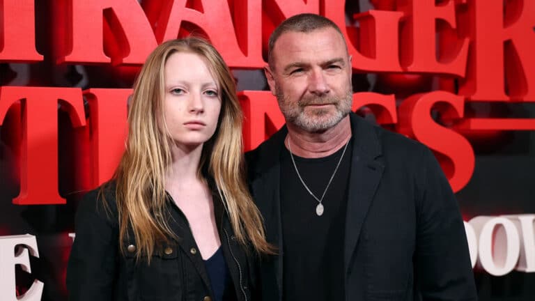 Звезда «Людей Икс» Лив Шрайбер впервые поддержал свою трансгендерную дочь