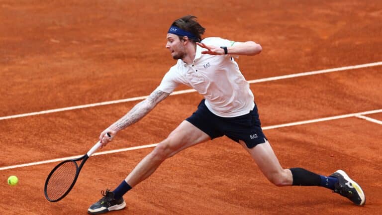 Roland Garros 2025: қазақ теннисшілерінің бәрі бірінші турда жеңді