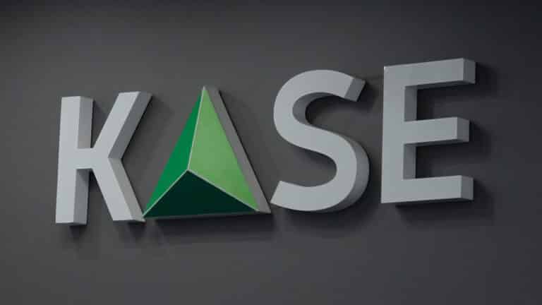 Связанная с владельцем Jusan Bank компания сможет торговать на KASE