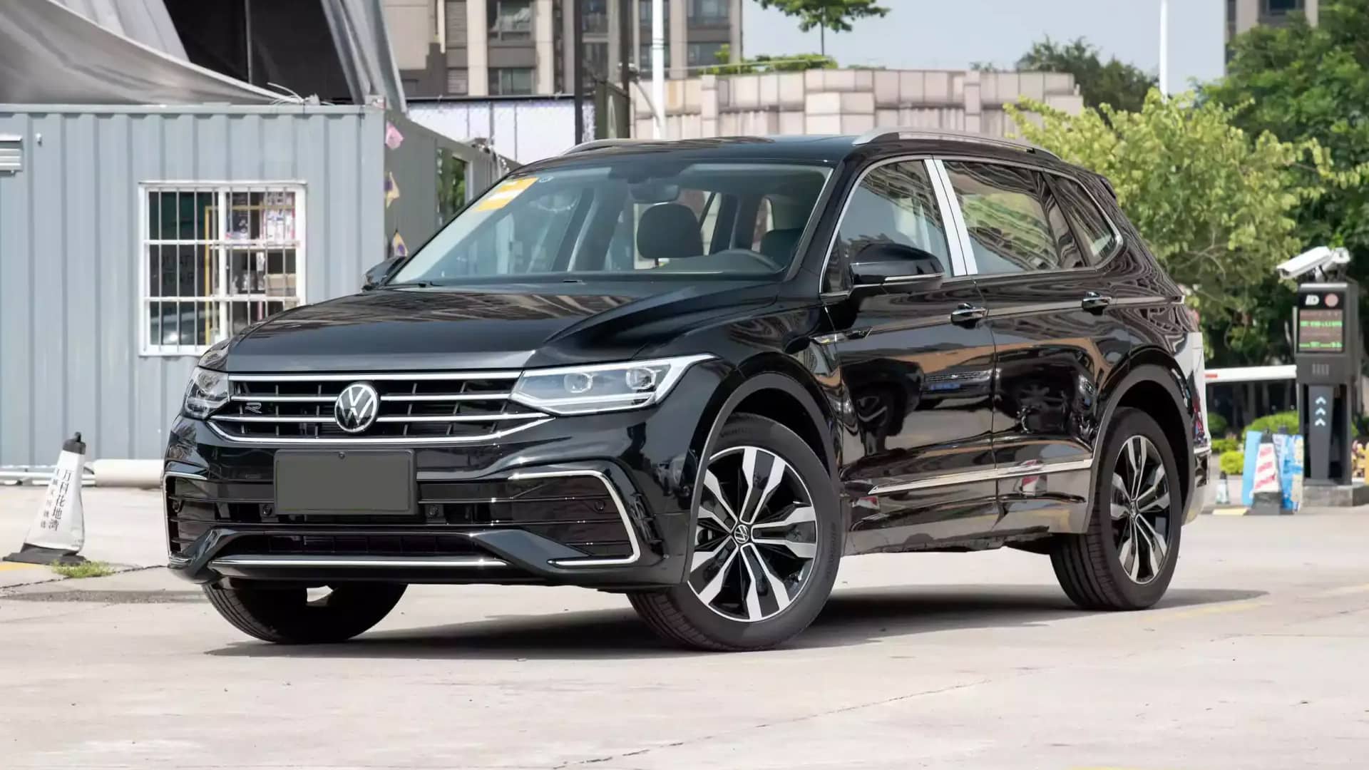 Volkswagen Tiguan, Фольксваген Тигуан