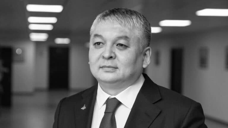 Белгілі журналист Диас Ахметшәріп дүниеден өтті