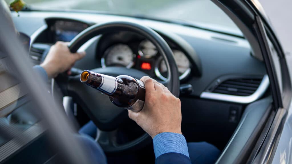 Пьяный водитель в Семее протаранил грузовик, уходя от погони