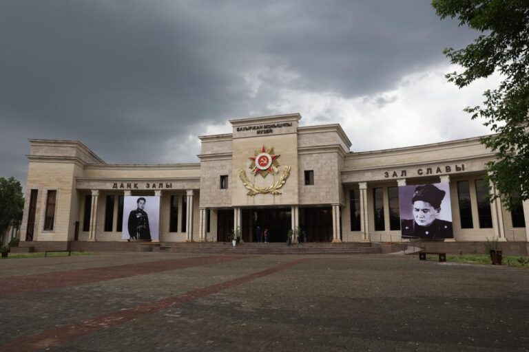 Таразда Бауыржан Момышұлына арналған мұражай ашылды