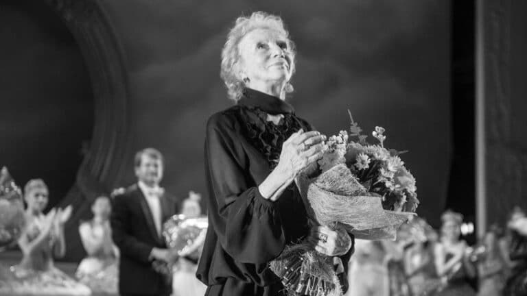 Умерла легендарная прима-балерина Алла Осипенко