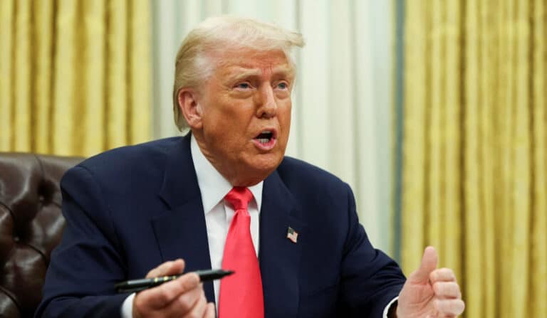 Трамп ввел 50-процентные пошлины на товары из Европы