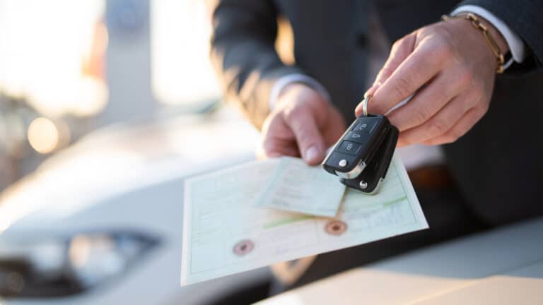 В Казахстане незаконно зарегистрировали автомобилей на 11,8 млрд тенге