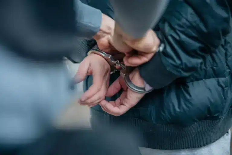 Расследование против мэра Стамбула привело к десяткам новых арестов