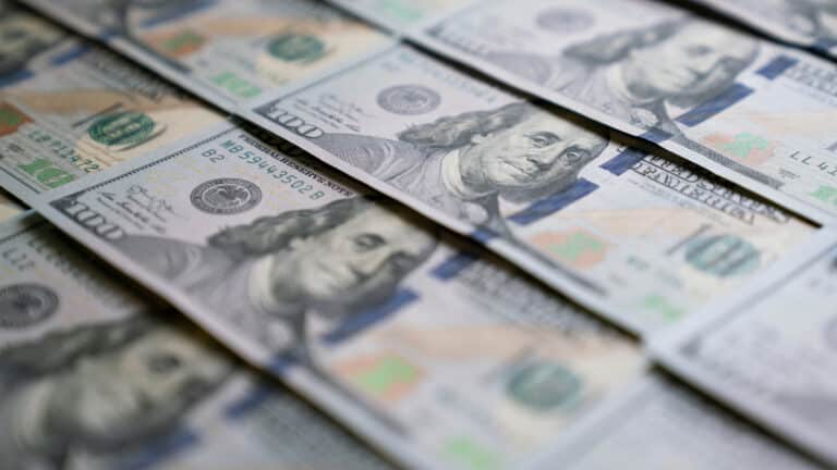 Малый бизнес РК получил субсидированных займов на $14 млрд