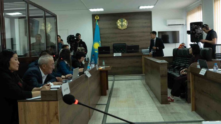 Сотқа Нұрқанат Ғайыпбаевтың жарақатына сараптама жүргізген маман қатысып жатыр