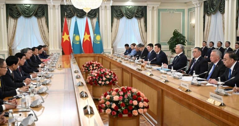 Қазақстан мен Вьетнам өзара тауар айналымын 2 млрд долларға жеткізбек