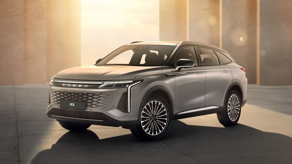 Владельцы Exeed RX оценили кроссовер после опыта с Lexus, Mazda и Hyundai