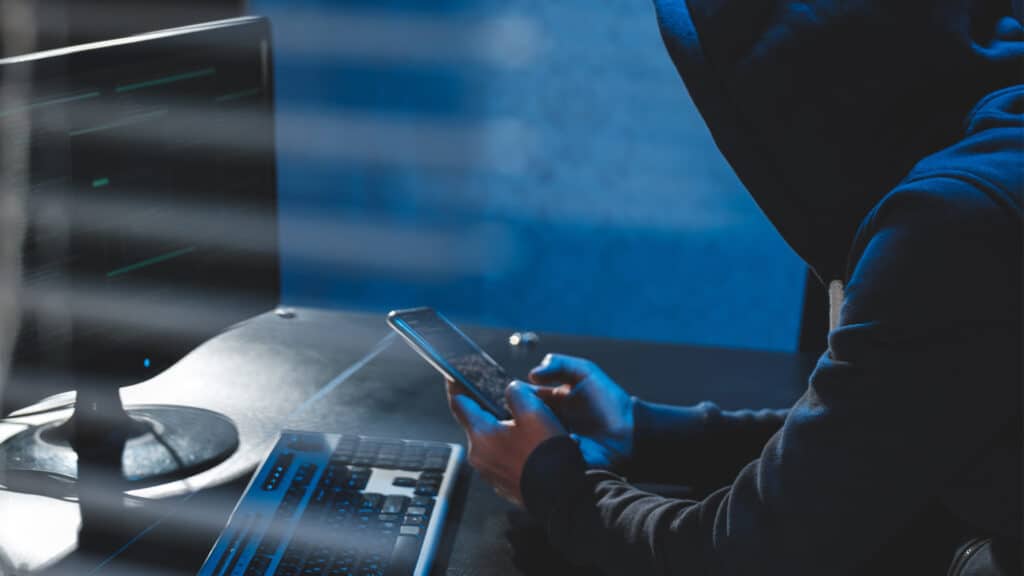 Прокуратура и автомобильные маркетплейсы начали борьбу с мошенниками