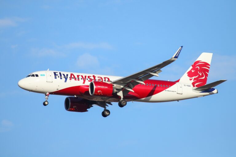 FlyArystan запустил сезонный рейс из Астаны в Баку