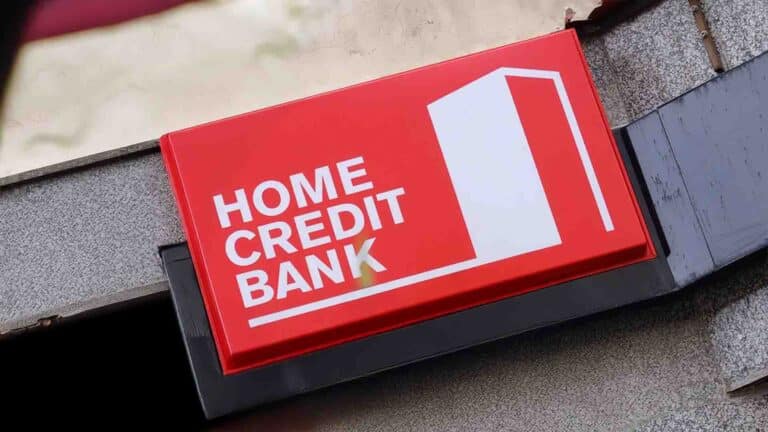 Home Credit Bank сатылымға дайындық ретінде акцияларын шоғырландырды